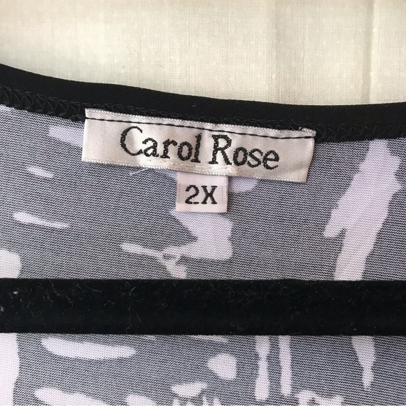 Carol Rose Plus Size Short Sleeve Shirt, Black/White Abstract, Gathered Neck, 2X - Picture 3 of 6